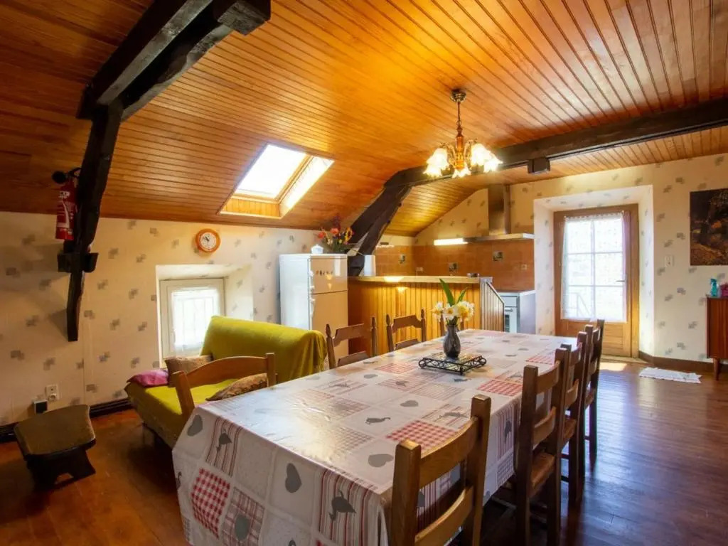 Maison mitoyenne avec Wifi, proche Sarlat, au cœur de la Dordogne - FR-1-616-22