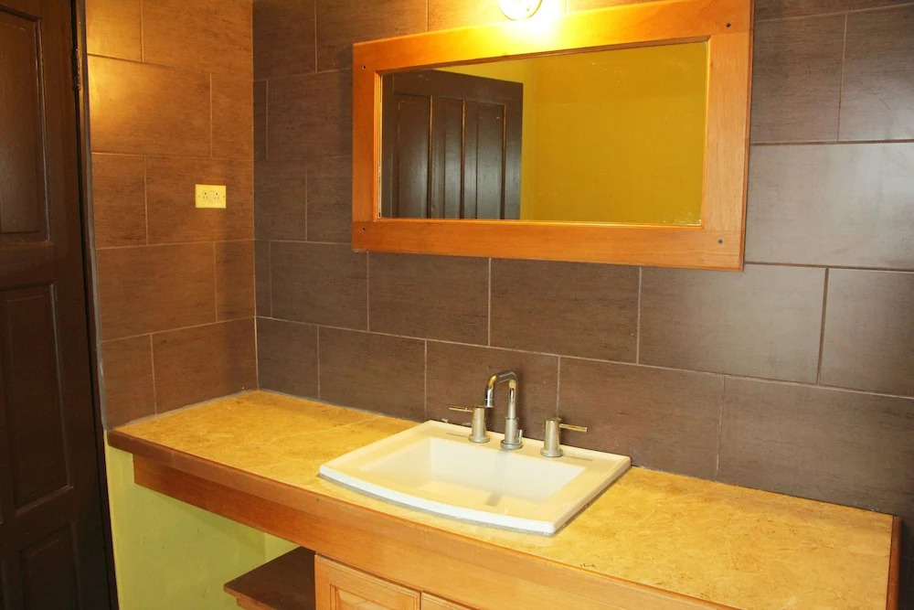 Beach Studio in Crown Point