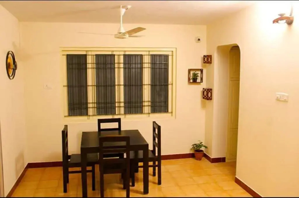Coral Shelters - Deluxe AC Room