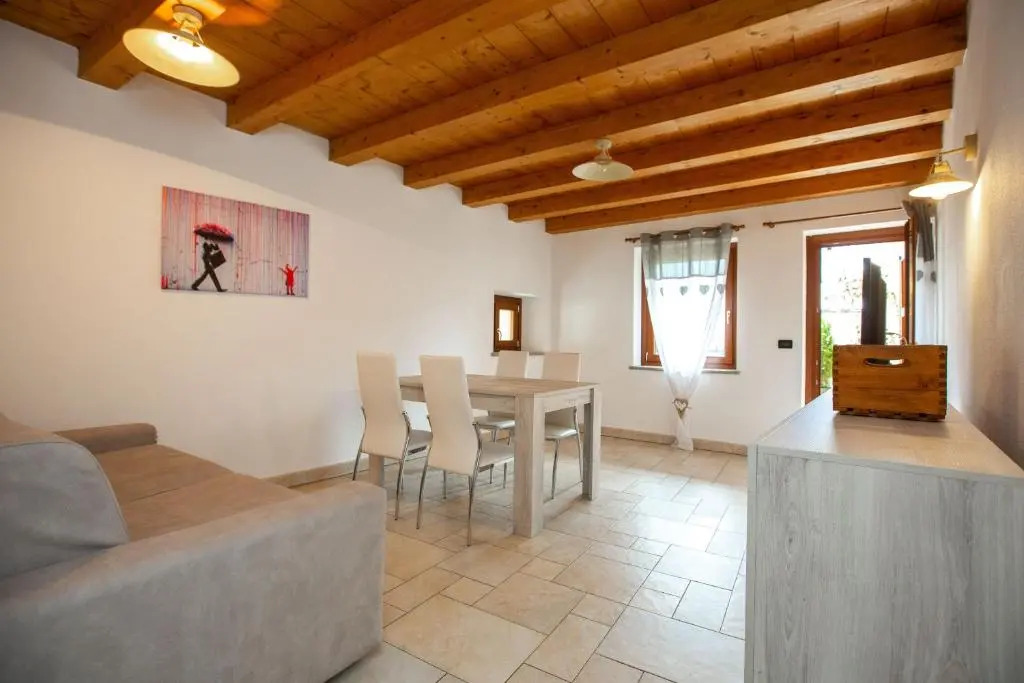 StudiÒ Aubert