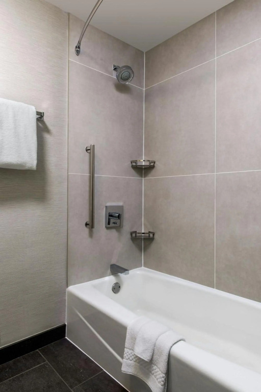 Courtyard by Marriott Phoenix Airport