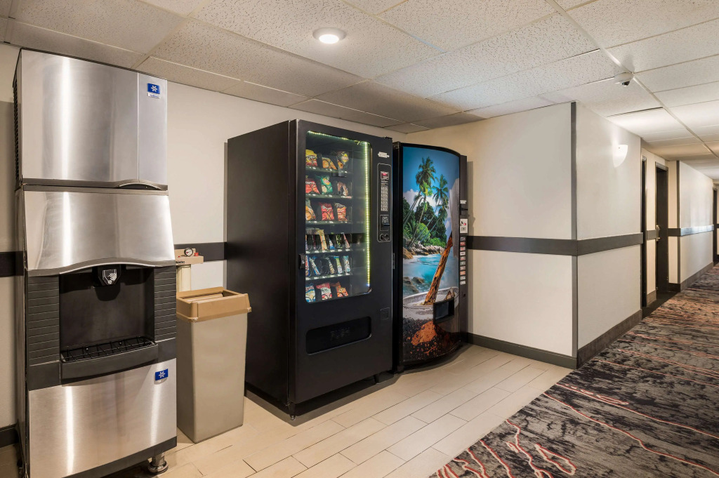 Red Lion Inn & Suites Ontario