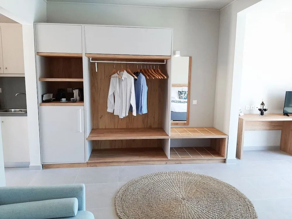 Sarpidon Suites