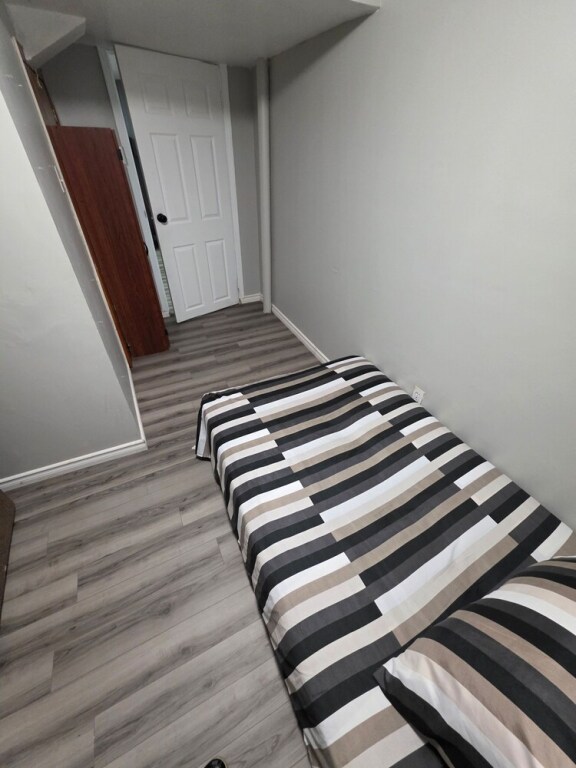 Bright & Cozy 2-bedroom Main Floor Suite