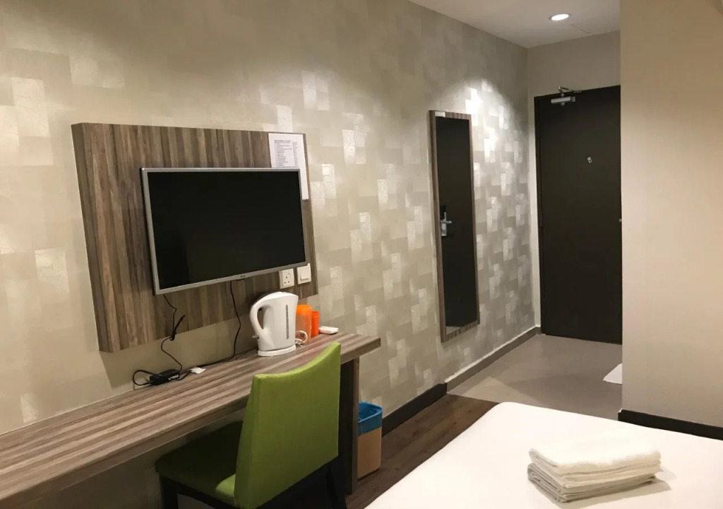 Victory Hotel