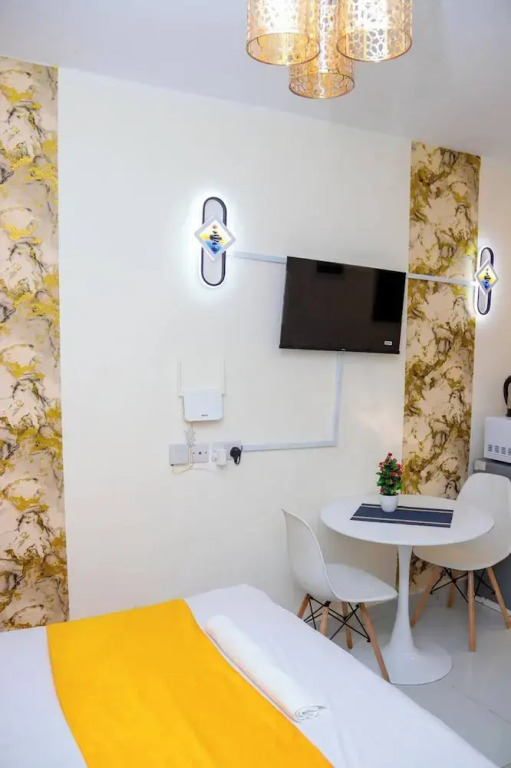 Peaceful And Unique Studio Jkia Airport Stay