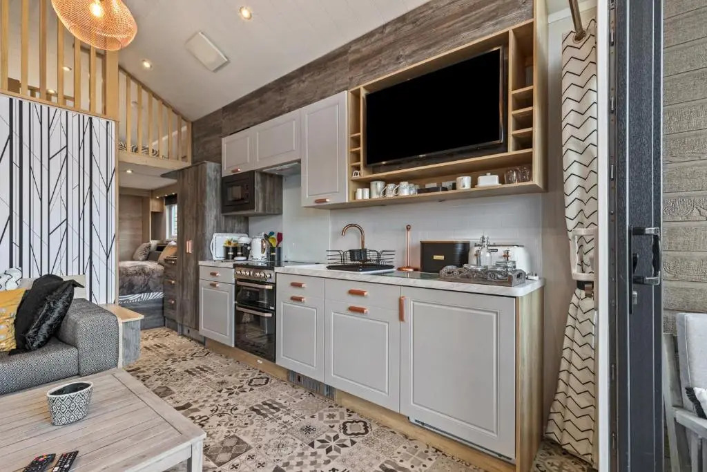 The Escape Luxury Pod Close To Beach