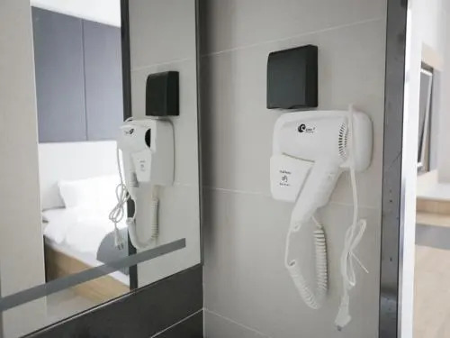 Thank Inn Plus Hotel Qingdao Licang Wan Nianquan Road