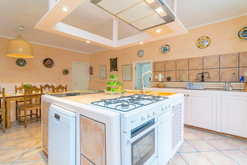 ES COLLET - CASA LUZ DEL SOL -  Villa with private pool in Son Servera. Free WiFi