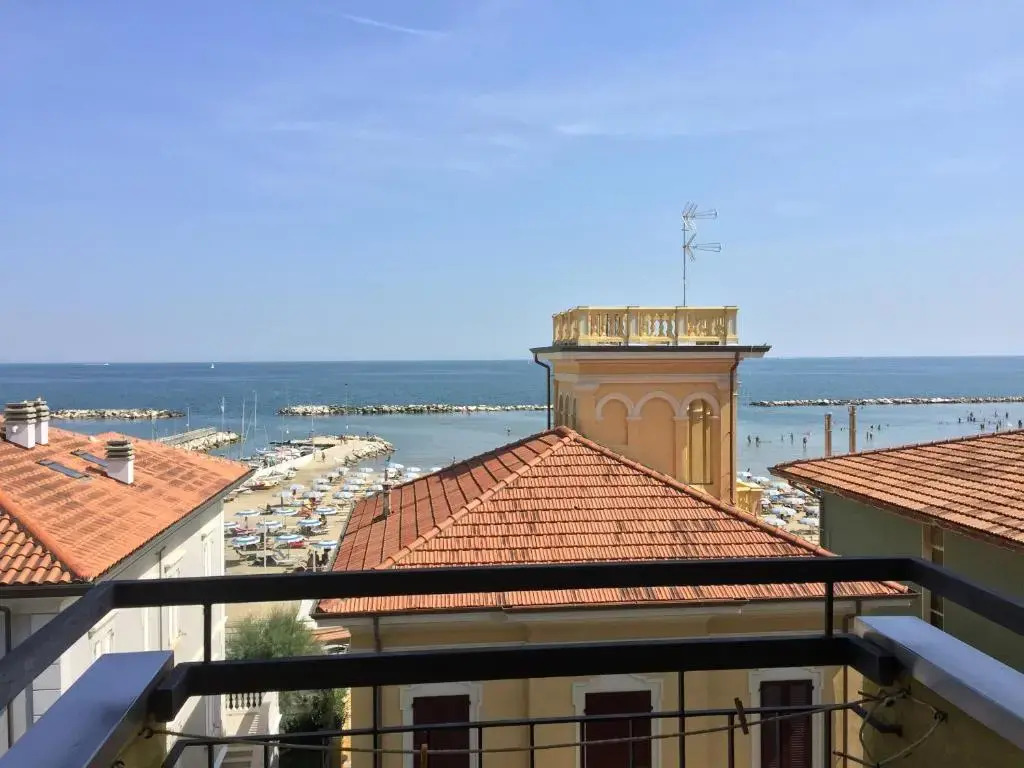 Hotel Mirabel