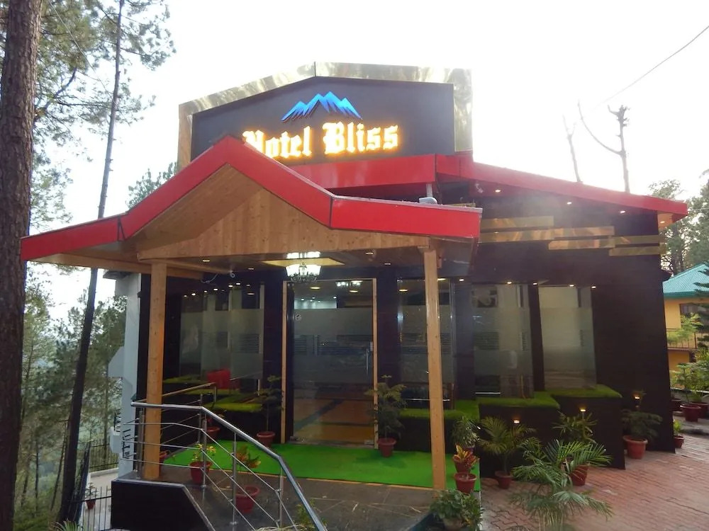 Hotel Bliss