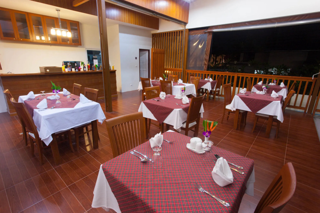 Chalong Princess Pool Villa Resort SHA EXTRA PLUS