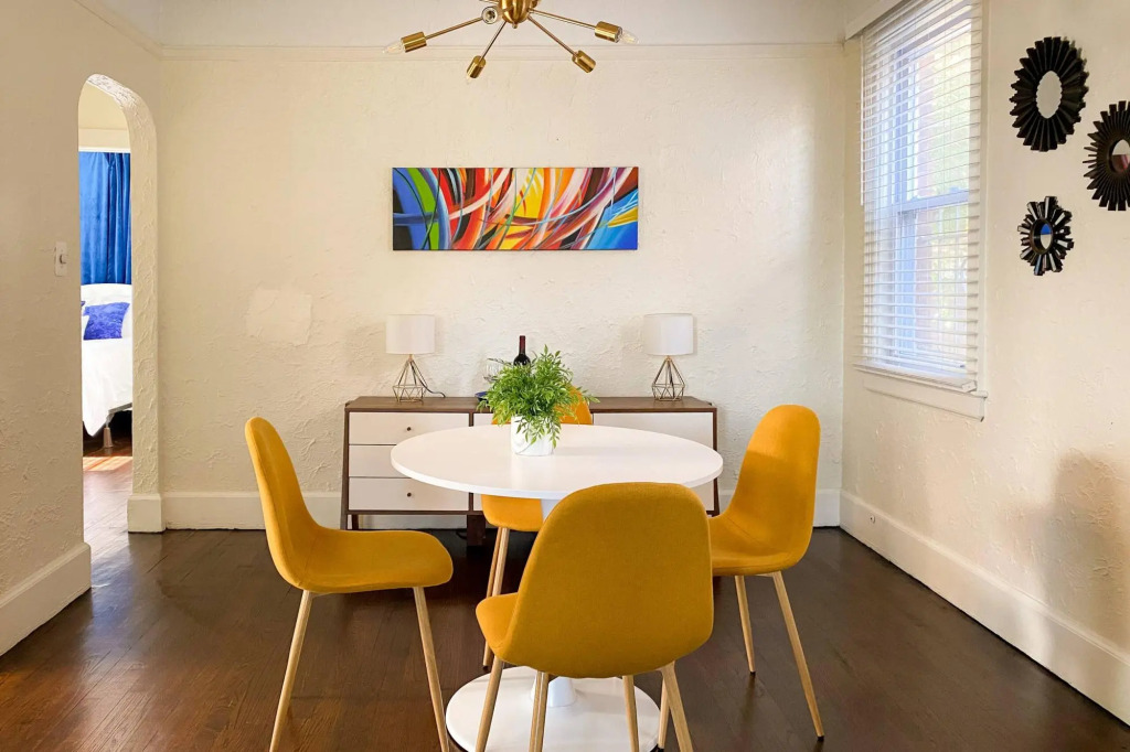 Gather Around the Mid-century Table at a Tranquil Haven
