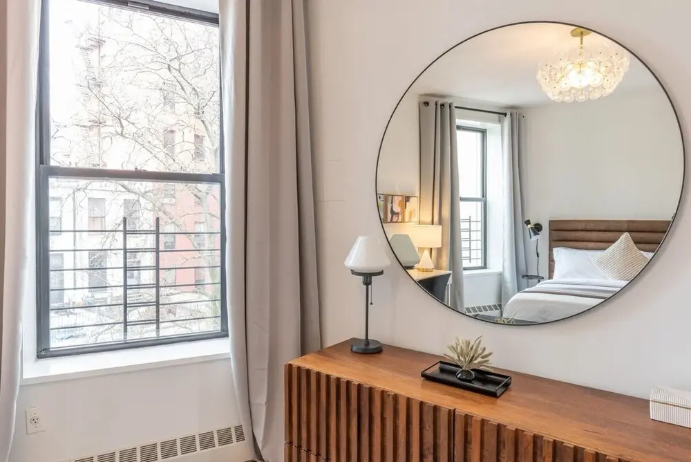 Cypress Court III by Rove Travel 1BR Harlem Apt