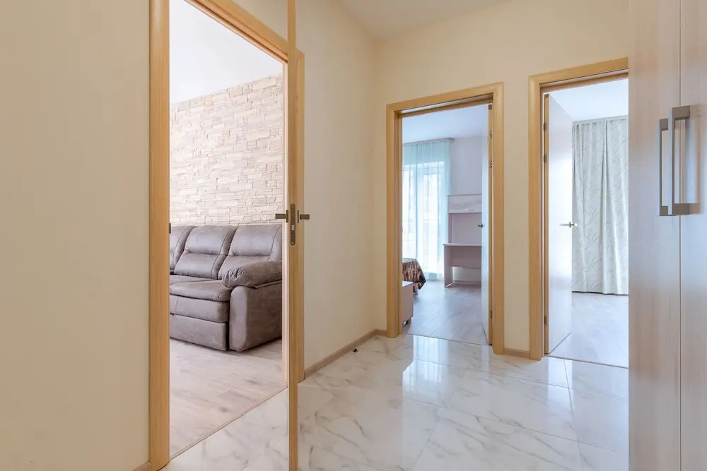 RentHouse Apartment Premium Life