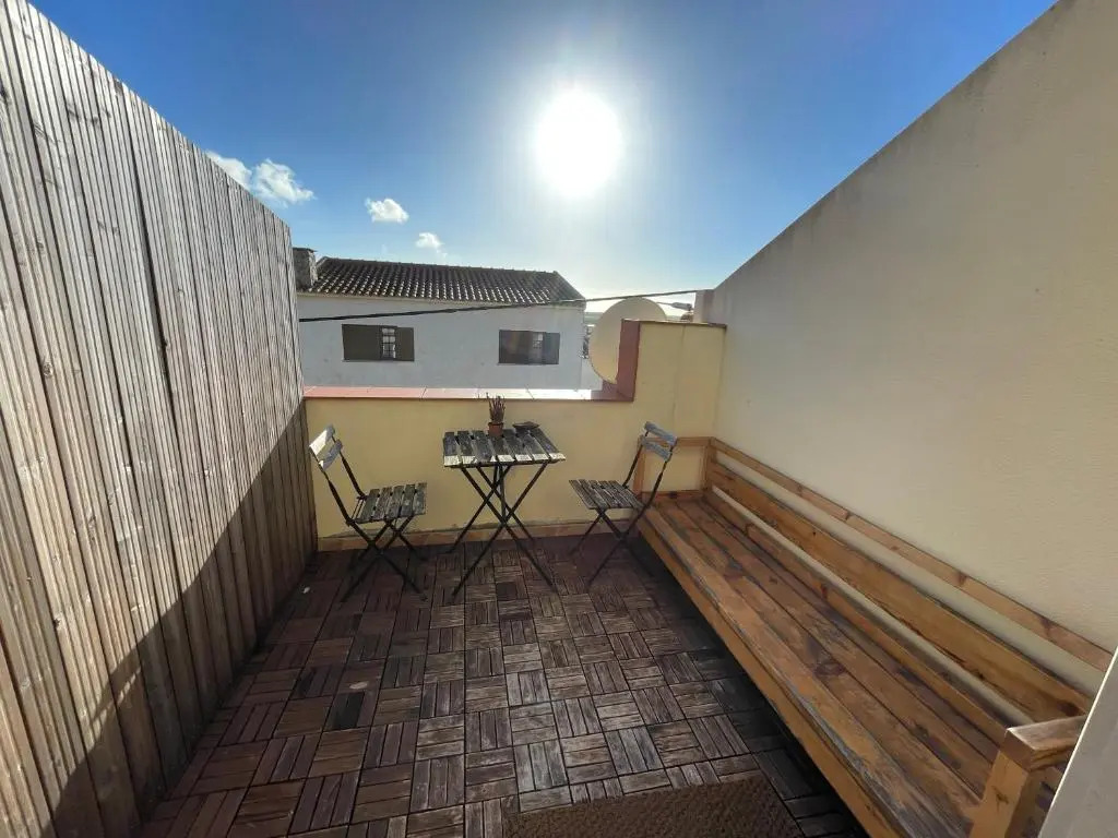 33Hostel - Solo Traveller 18 to 35 Only