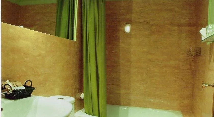 Hostal Fornos