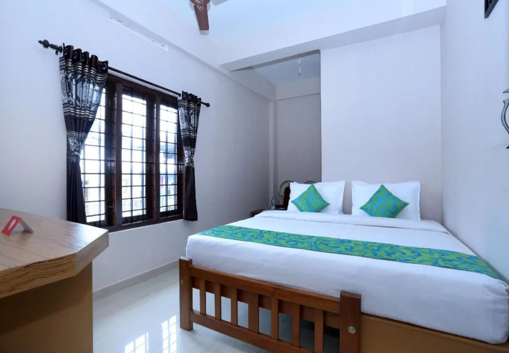 Hotel Periyar Towers by OYO Rooms
