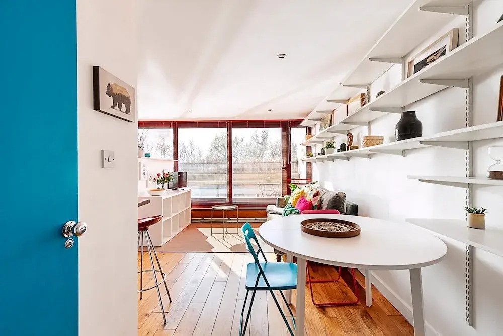 Bright Flat For 2 in Dartmouth Park