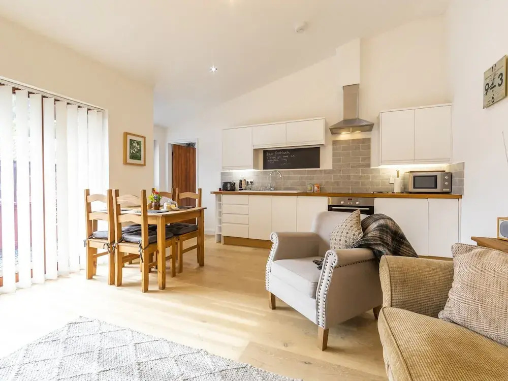 Cottage - Sleeps 2 - Garden