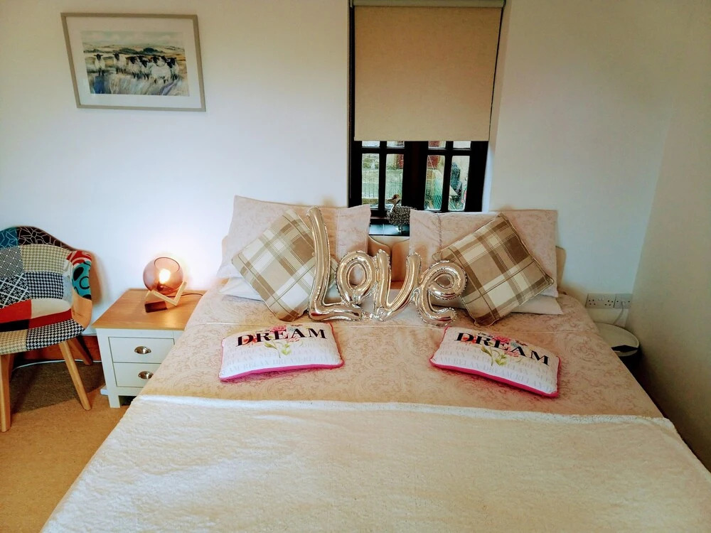 Stunning 1-bed Apartment in Conwy Pen Cefn Farm