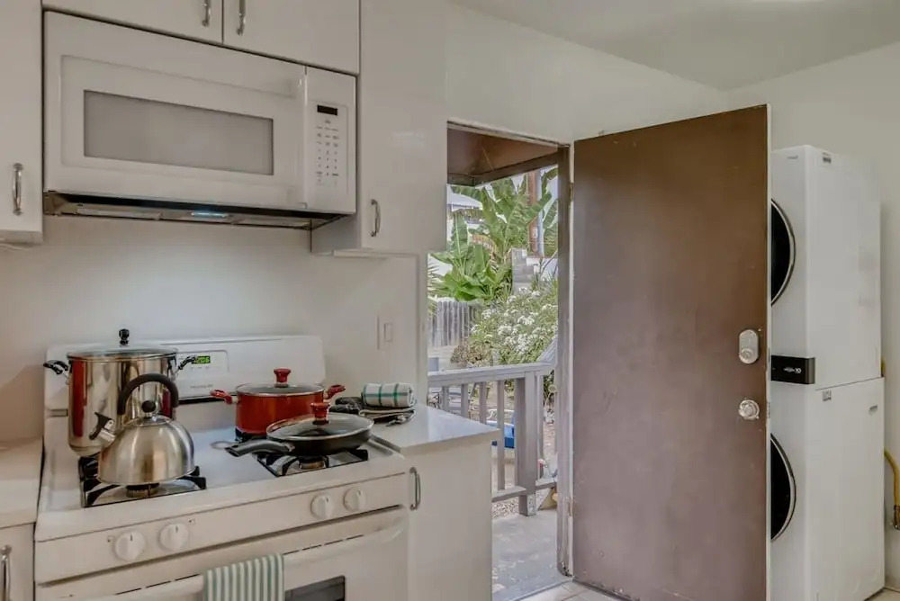 Walk To Beach 2BR Top Location - AA