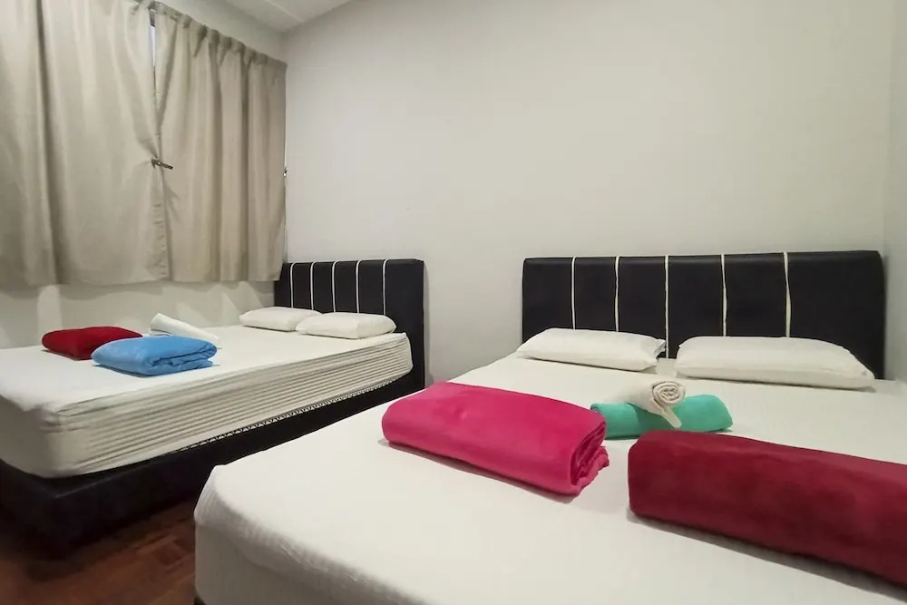 OYO HOME 90261 Hom2rex Kuching Homestay