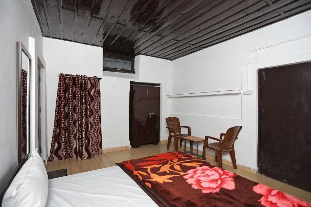 Grape Villa By OYO Rooms