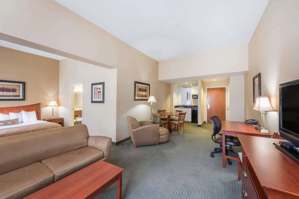 Holiday Inn Cleveland by IHG
