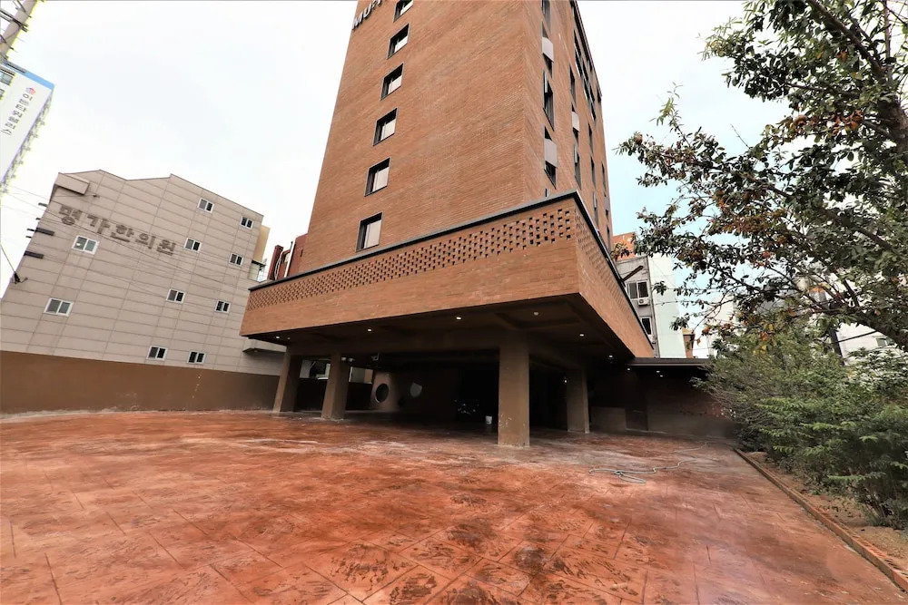 뮤트호텔 대연 MUTE HOTEL Daeyeon Busan