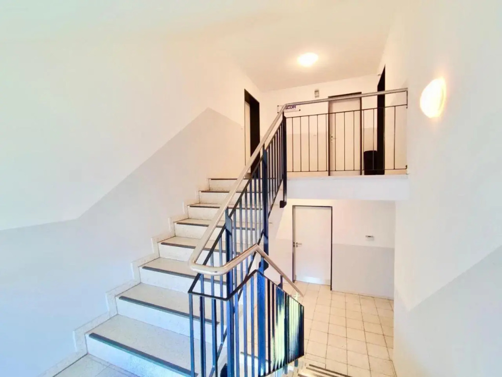 Ganze 3 Zimmer Wohnung 120qm