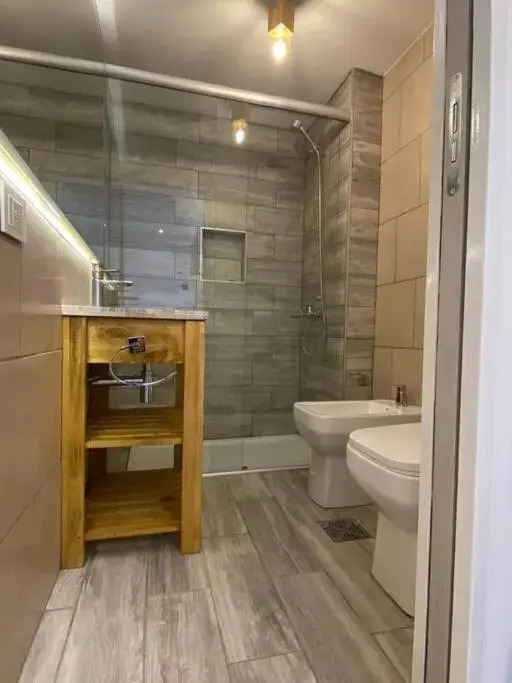 Infinity View Pent House I