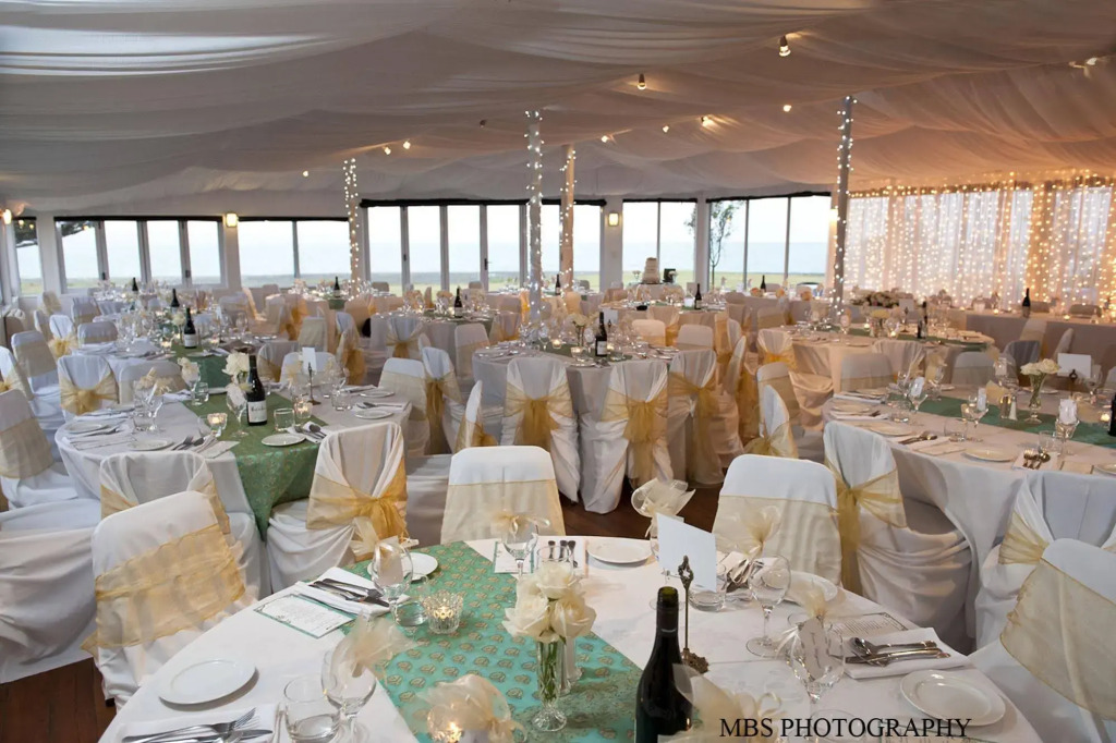 East Pier Hotel