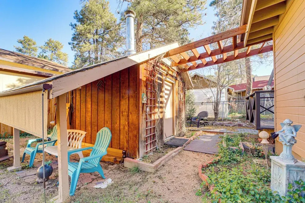 Near Scenic Trails & Parks! Central Payson Retreat
