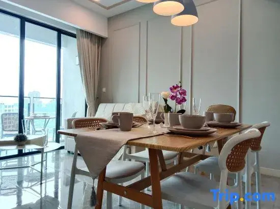 Ooak Suites | Mont Kiara | Mall | Babycot | 4 Pax
