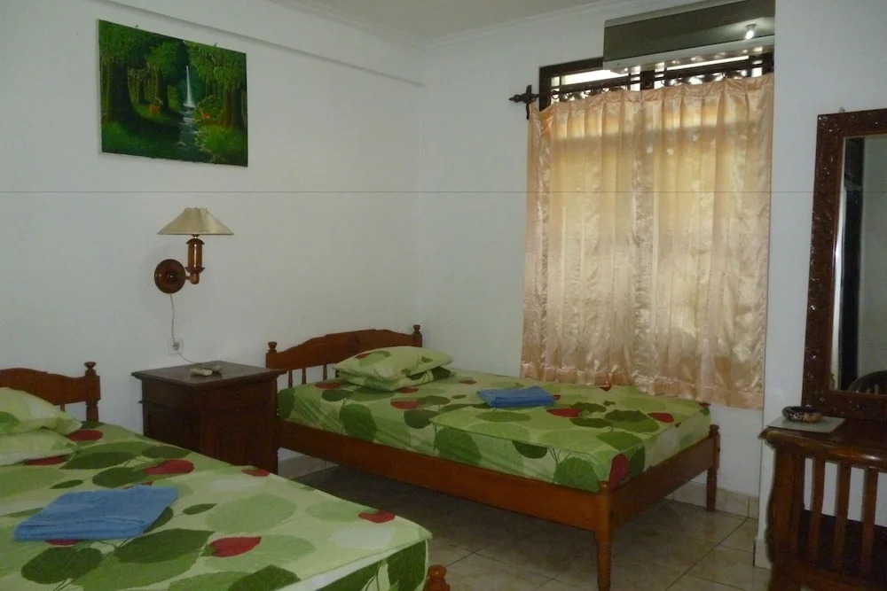 Pondok Santhi Homestay