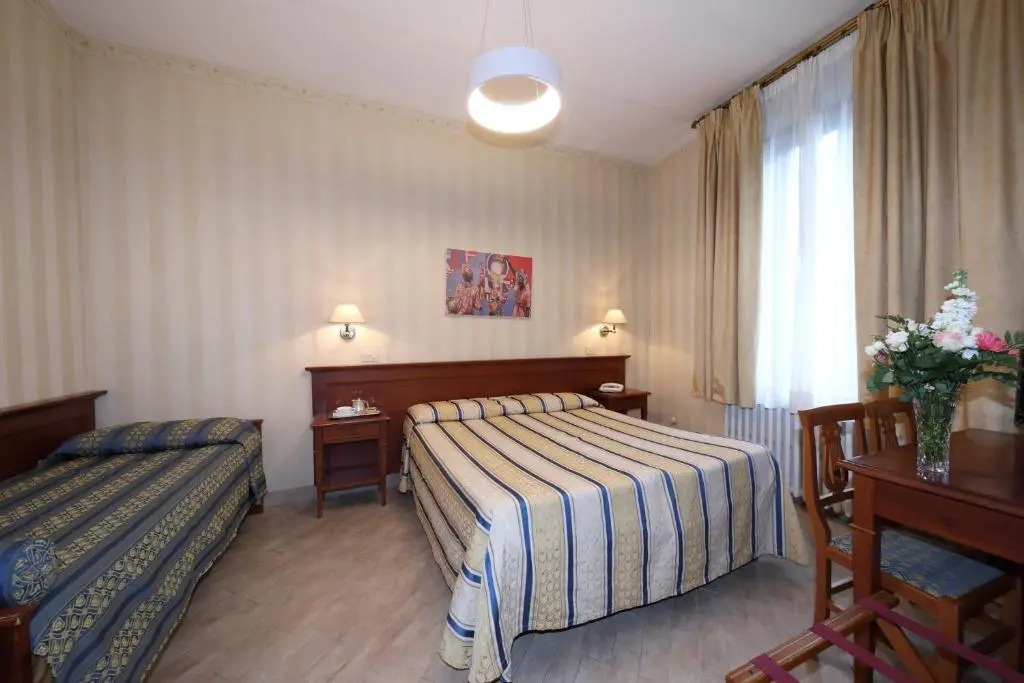 Hotel Moderno