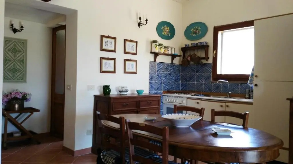Sorrosa casa vacanze bifamiliare in montagna panorama stupendo Sardegna