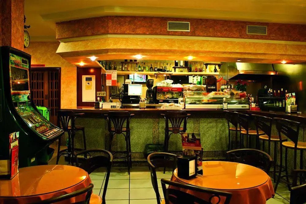 Hostal Valdepeñas by Bossh! Hotels