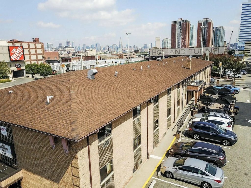 Holland Hotel Jersey City Free Parking