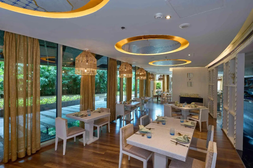 Crowne Plaza Kochi by IHG