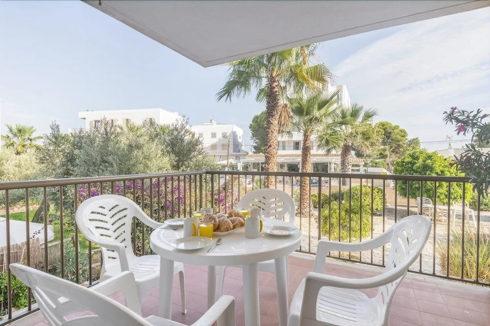 Tio Max Apartment I