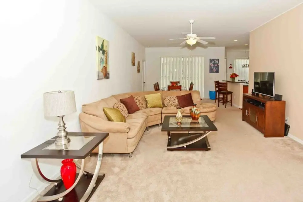 Crystal Cove 932