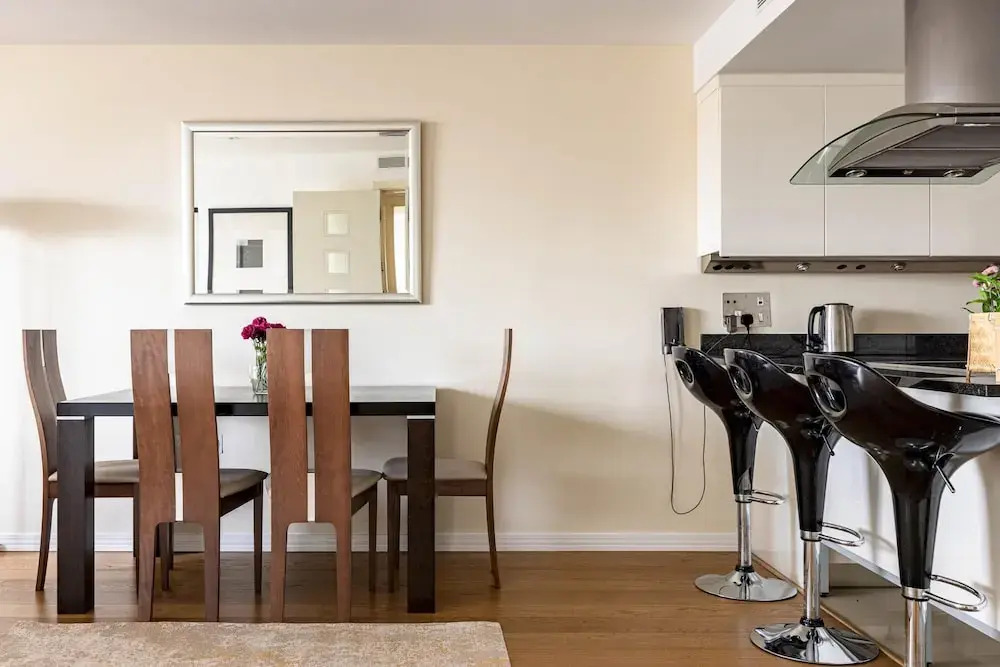 3 bed 2 bath River View