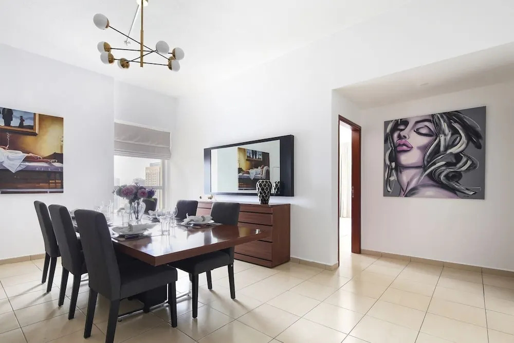 Splendid & Elegant 4BR in JBR - Sleeps 8!