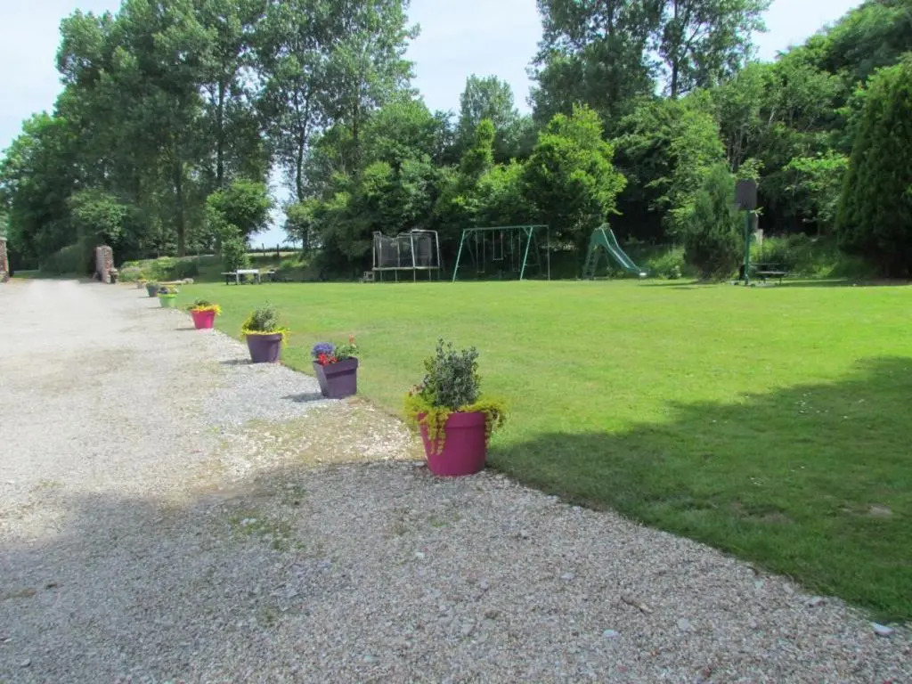 Maison avec jardin clos, proche de Montreuil sur Mer, activités familiales, animaux acceptés, wifi inclus - FR-1-376-97