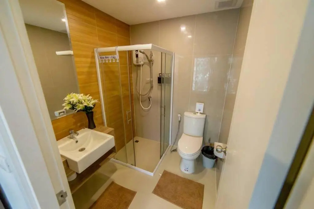 3BRs Townhouse near BigCCentre/Int.School