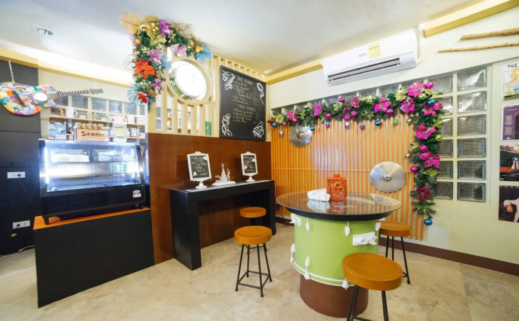 Aljem's Inn - Rizal