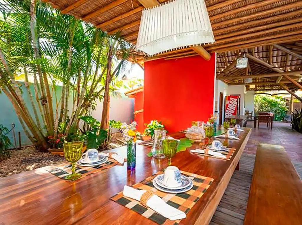 Casa de alto padrao com lazer completo em Trancoso