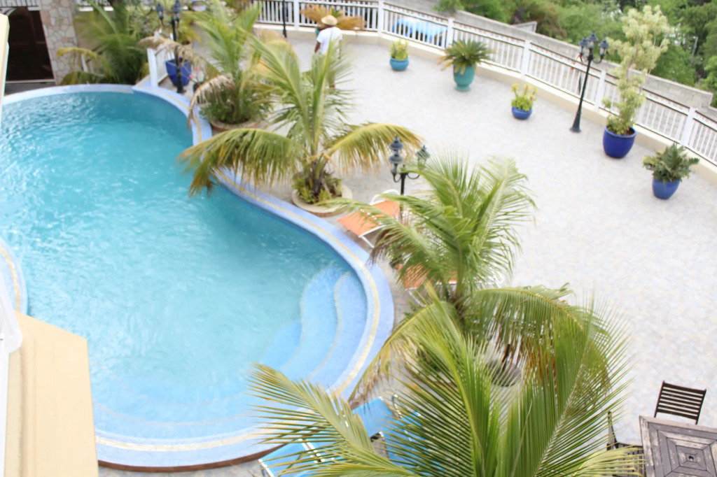 LEBON Appart Hotel